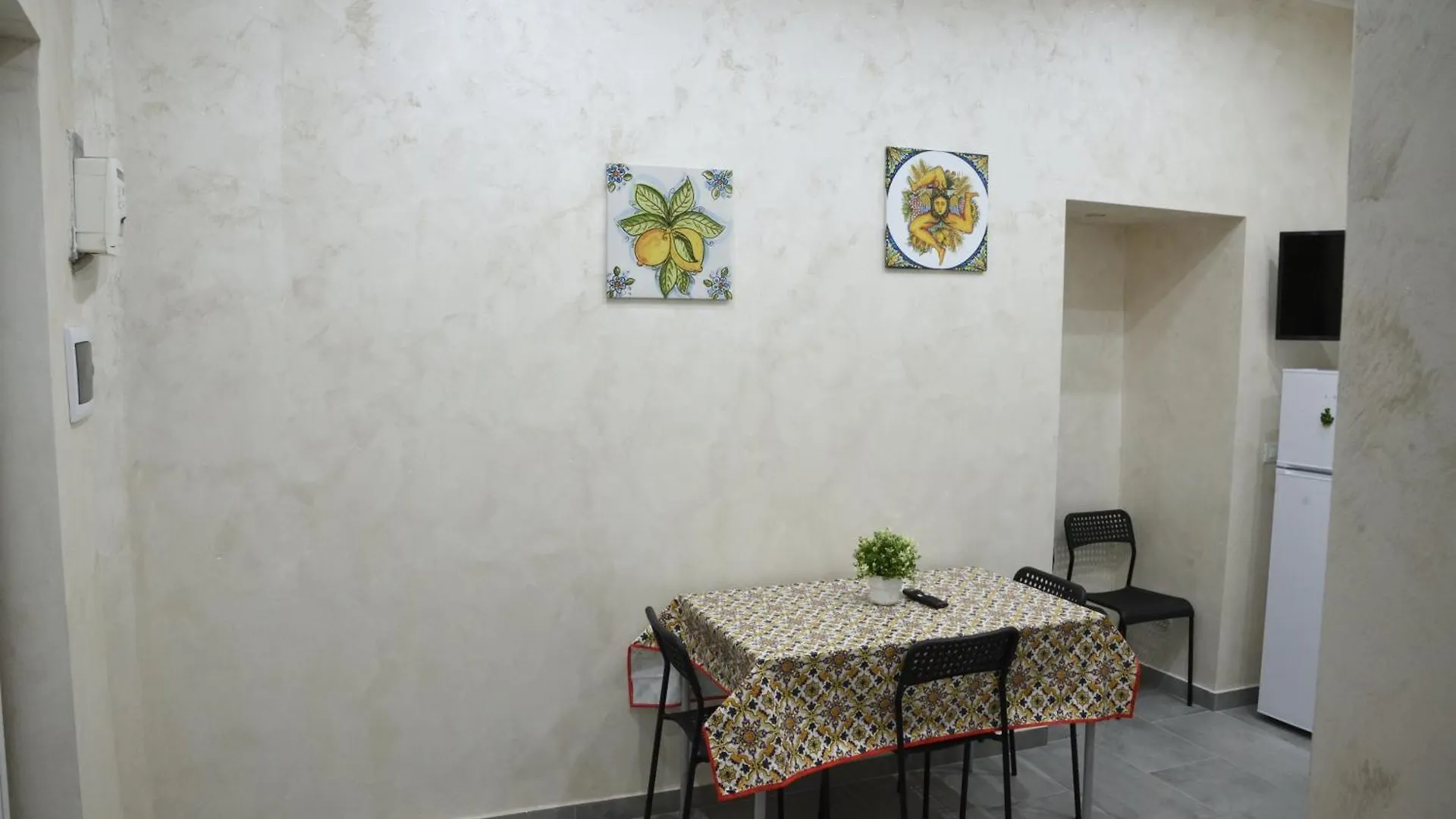 Family House Apartment Catania