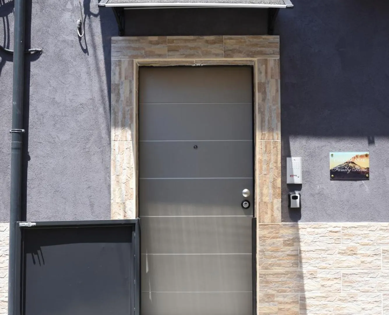 Family House Apartment Catania