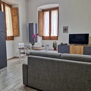 https://marina-paradise.in-sardinia.net